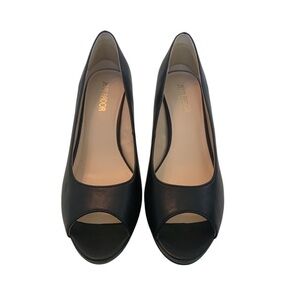 Jenn Ardor Open-toed Heels Black  Size 8M